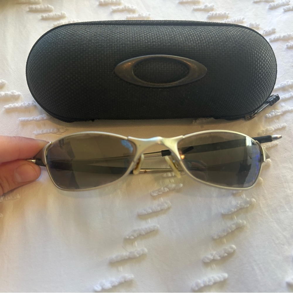 Oakley sunglasses